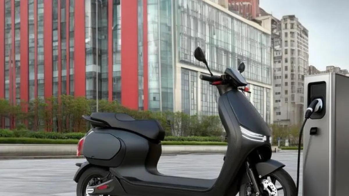 Perbandingan Unifly M100 vs Honda CUV e, motor listrik harga Rp19 jutaan dengan beda fitur, jarak tempuh, dan desain.(freepik.com)