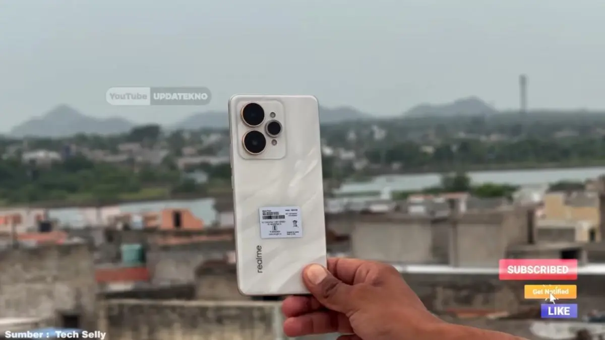 7 HP 5G Realme terbaru paling worth it, harga mulai 2 jutaan hingga flagship kamera 200 MP. Cek daftar lengkapnya di sini! ( Pinterest )