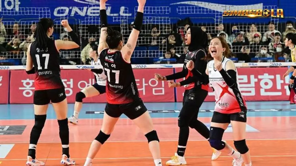 Hasil Proliga: Jakarta Pertamina Enduro sempat unggul, tapi Jakarta Elektrik PLN bangkit dan membalikkan keadaan dramatis. (Pinterest)