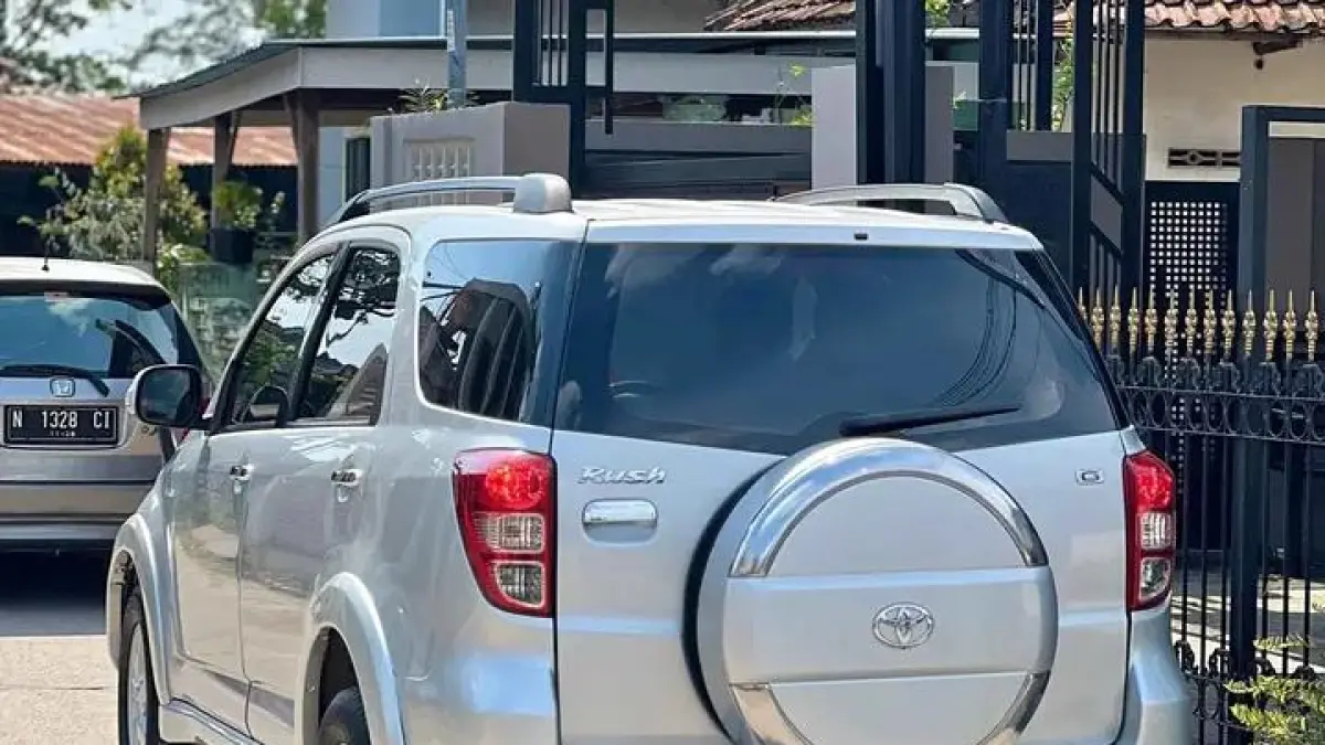 Harga Toyota Rush bekas dan Terios bekas turun lagi. TRD Sportivo 2018 mulai Rp189 jutaan, GR Sport dijual Rp226 juta.
(screenshot marketplace facebook)