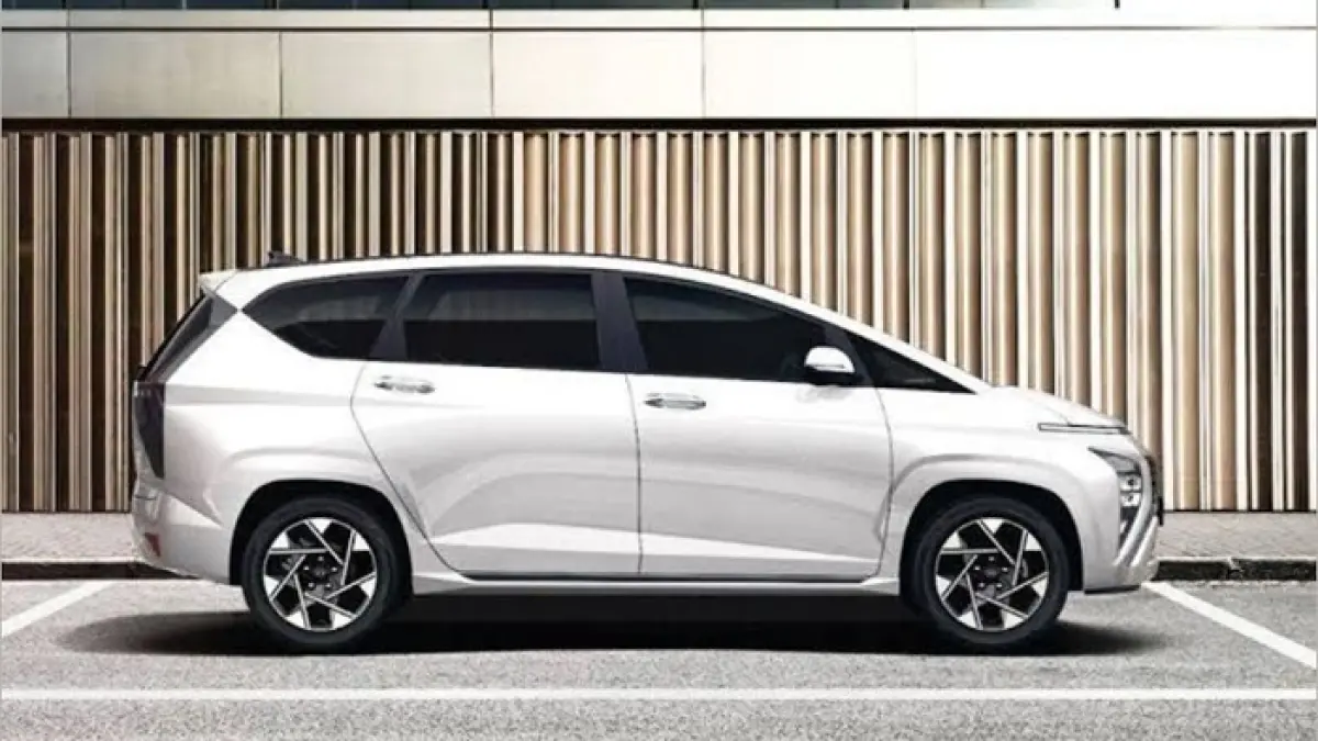 Hyundai Stargazer review terbaru: desain baru, fitur canggih, dan kabin nyaman, cocok untuk keluarga modern. (PINTEREST)