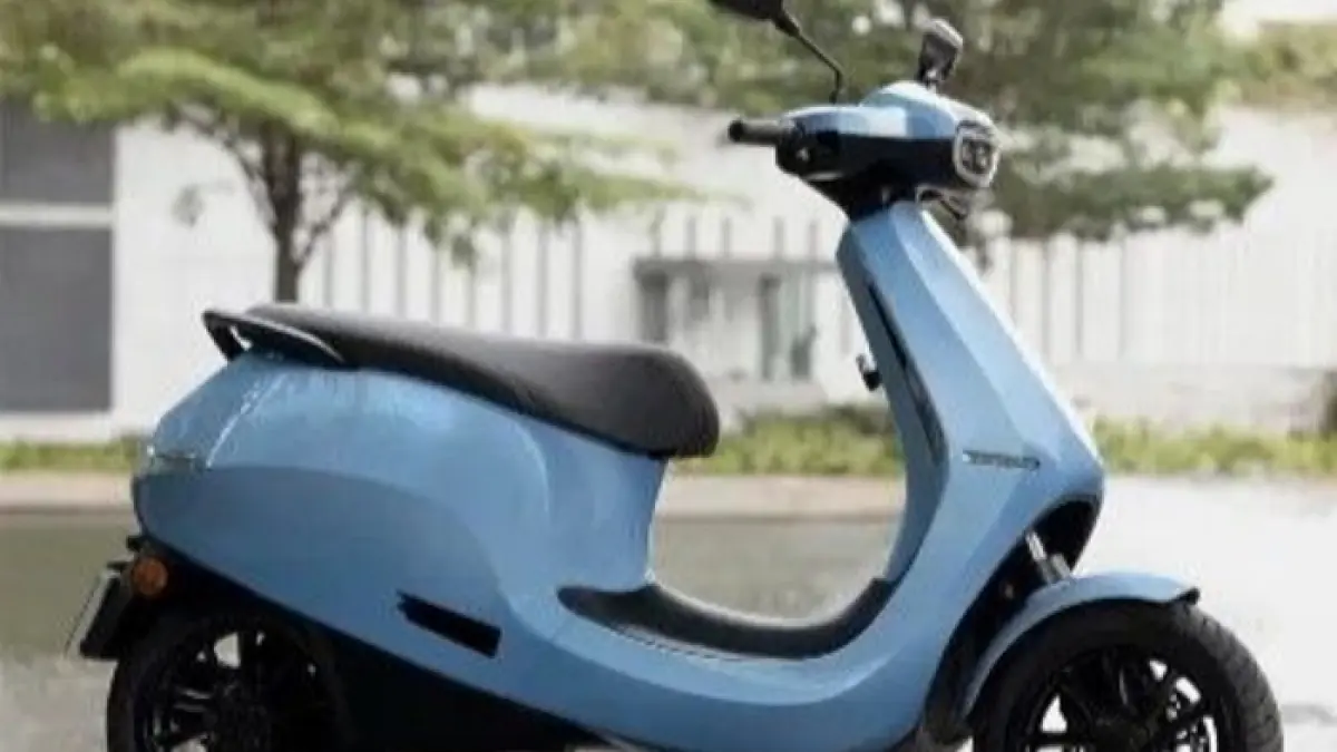 Motor listrik Smooth Zuzu hadir dengan baterai swap, fitur modern, dan performa 1500W. Simak spesifikasi dan keunggulannya.