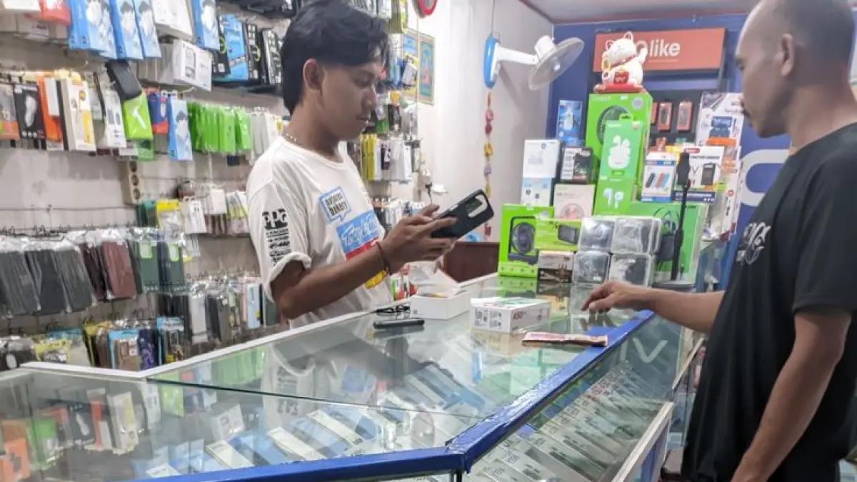 Cari HP gaming 1 jutaan terbaik 2026? Cek rekomendasi HP gaming 1 jutaan dengan layar AMOLED 120Hz dan chipset Helio G100 anti lemot di sini! (Pinterest)