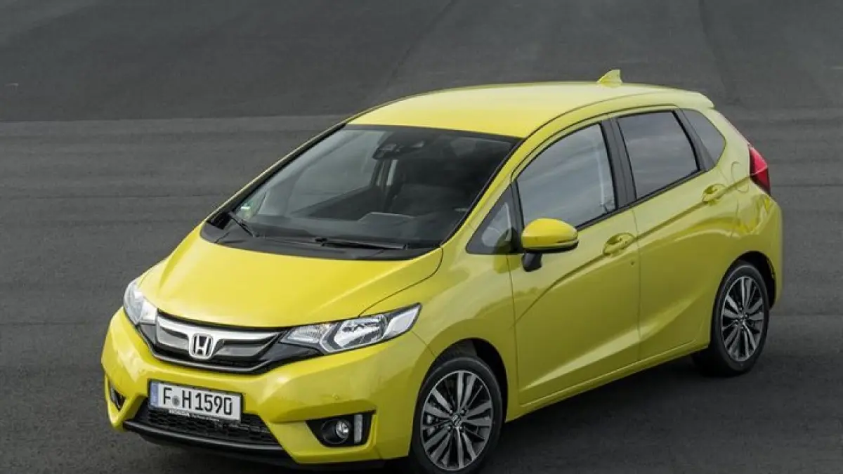 Honda Jazz RS 2010 bekas masih diburu di 2026. Desain sporty, harga terjangkau, dan performa andal jadi alasan utama. (Pinterest) 