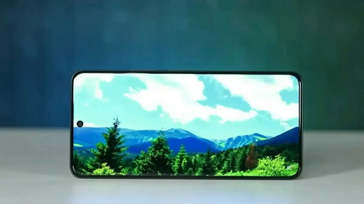 Realme 5G terbaru 2026 hadir dengan performa kencang, kamera canggih, dan baterai jumbo mulai harga terjangkau. (SC YOUTUBE)
