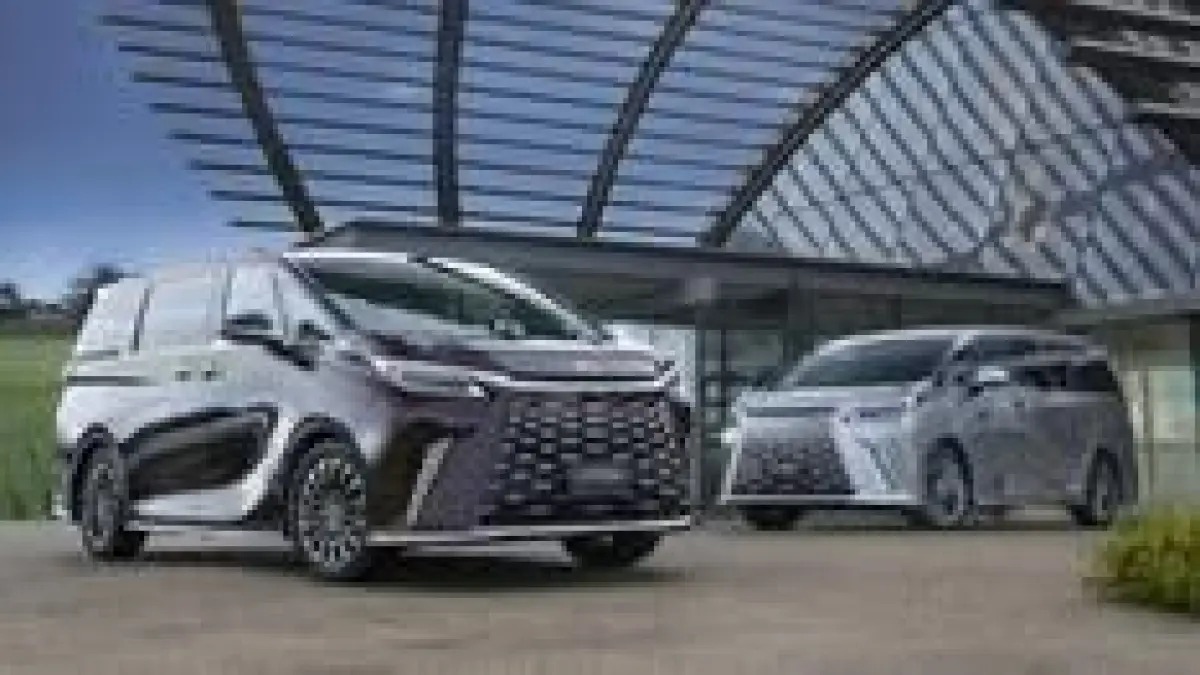 Rekomendasi MPV premium bekas 100 jutaan, dari Kia Carens 2013 hingga Mazda Biante 2012, mewah dan nyaman!