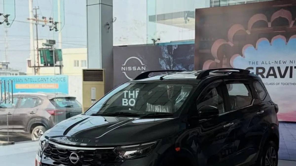Cek spesifikasi Nissan Grafit 2026, MPV 7 seater harga Rp 105 jutaan yang siap guncang pasar Calya & Sigra. Irit BBM dan fitur melimpah! (Screenshot Instagram)