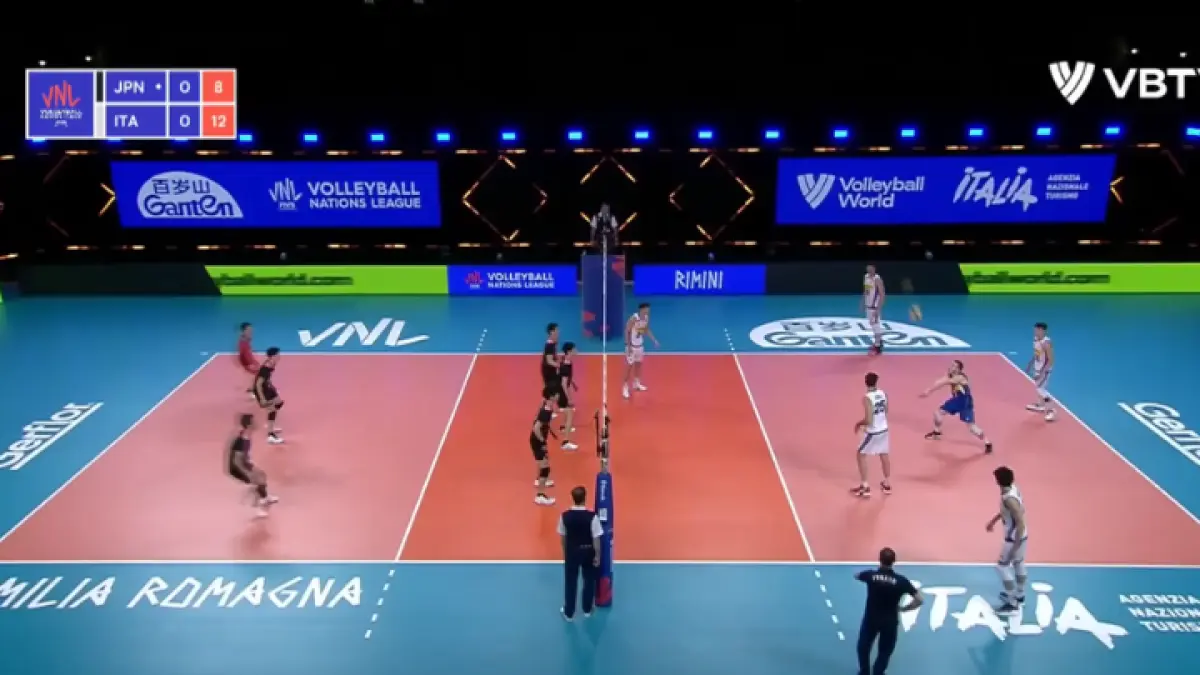 Duel panas tersaji di ajang Volleyball Nations League (VNL)! Jepang dan Italia saling sikut demi poin penting di Rimini. (YT. Power Volleyball)