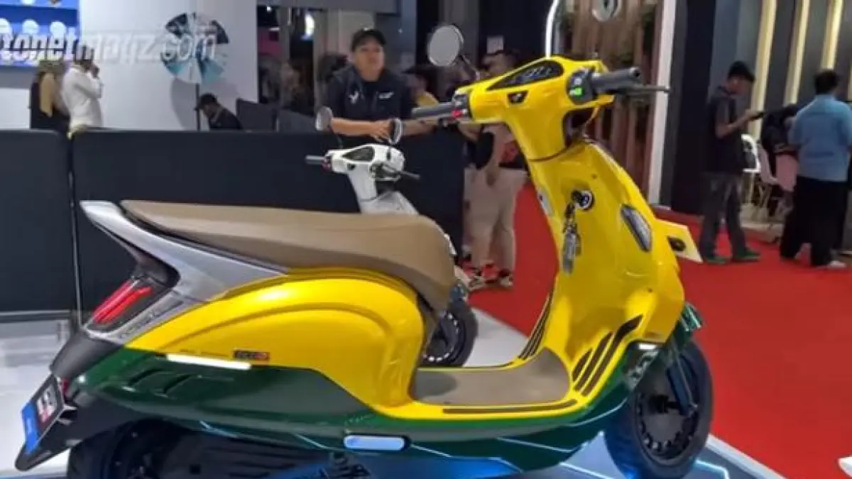 Indomobil E-Motor QT resmi rilis! Harga Rp15 Juta, baterai hak milik tanpa sewa, & fitur Hill Start Assist. Cek spek motor listrik tercanggih 2026 di sini!(Screenshot Youtube)