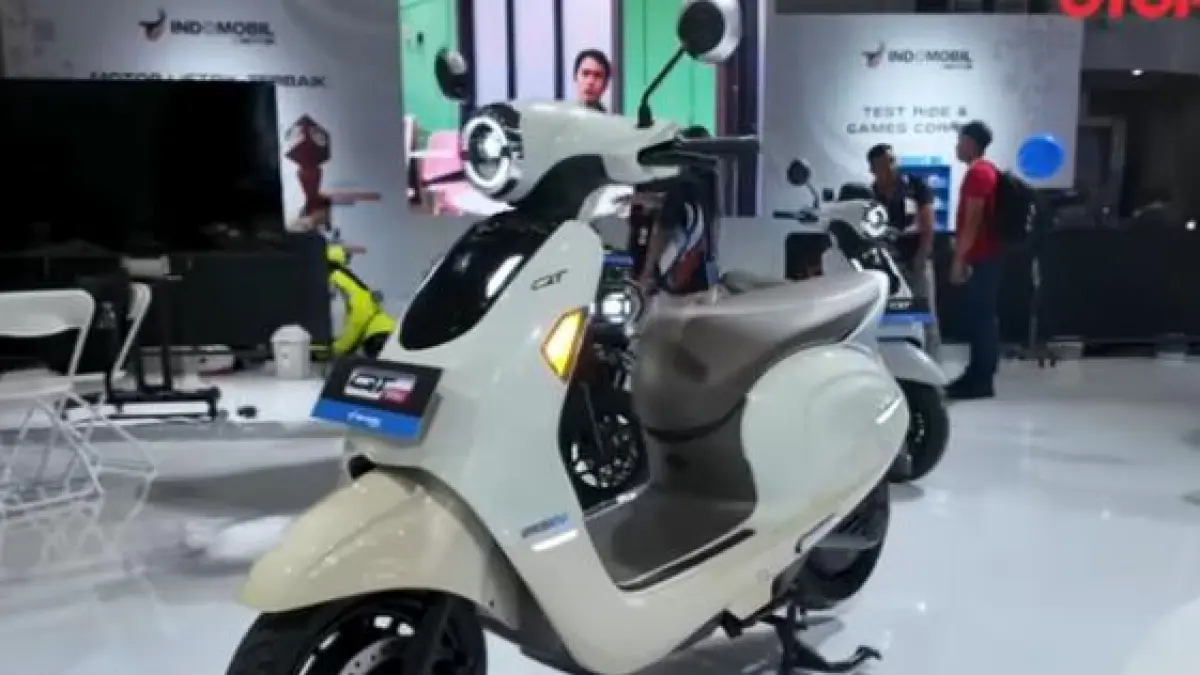 Indomobil E-Motor QT rilis di IIMS 2026! Harga Rp15 Juta, baterai hak milik tanpa sewa bulanan. Cek spek 2kW dan fitur NFC canggih di sini!(Screenshot Youtube)