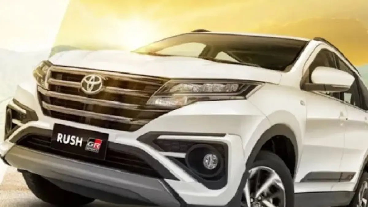 Toyota Rush GR Sport 2021 automatic masih jadi LSUV favorit. Fitur lengkap, sporty, DP mulai Rp6 jutaan dan cicilan ringan (Pinterest).