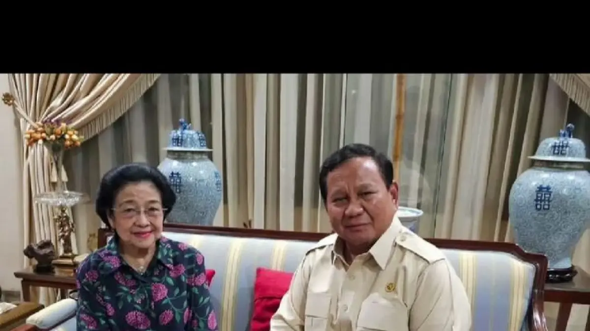 Megawati temui Prabowo! Bongkar tuduhan PDIP tunggangi demo Agustus 2025 & kritik tajam hukum 
