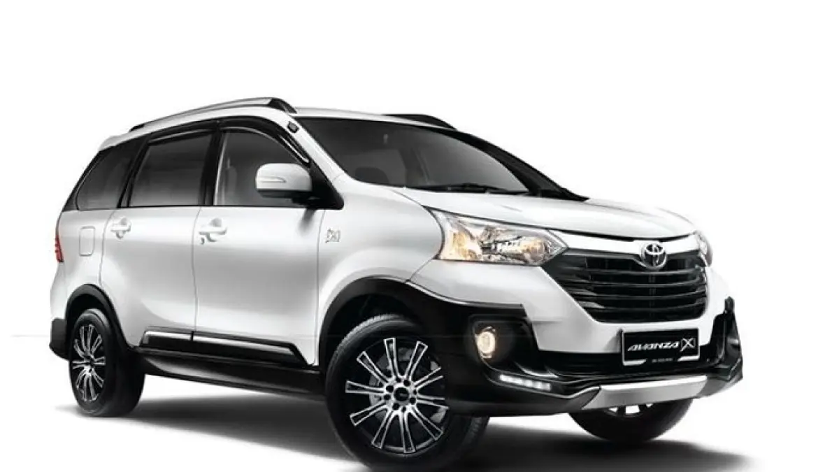 SUV bekas Rp70 jutaan masih diminati di 2025. Honda CR-V, X-Trail, hingga Captiva jadi pilihan favorit pemburu mobil murah.(Gemini AI)