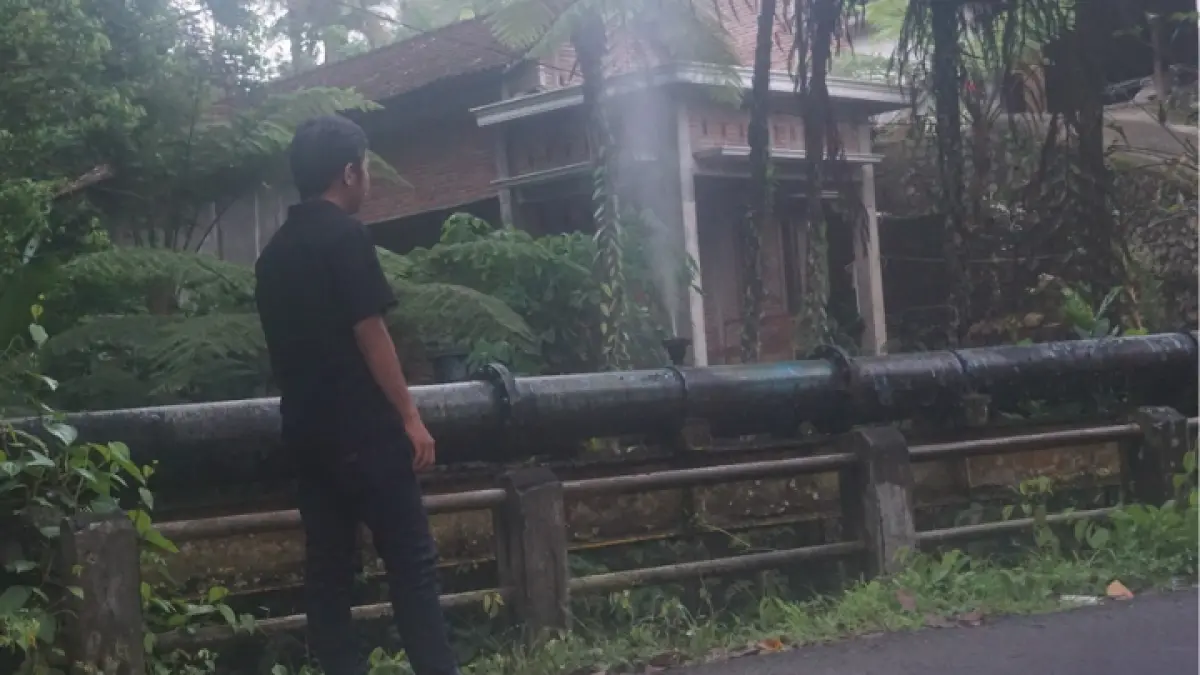 TUGAS BERAT: PDAM dituntut perluas jangkauan wilayah pipa air bersih hingga kualitas air. (FATRA ADITYA/RADAR TRENGGALEK)