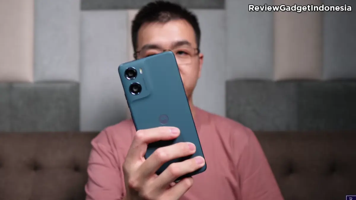 Motorola Moto G06 Power, HP baterai 7000 mAh, Motorola Indonesia, HP Rp1 jutaan, Helio G81 Extreme
(screenshot youtube)
