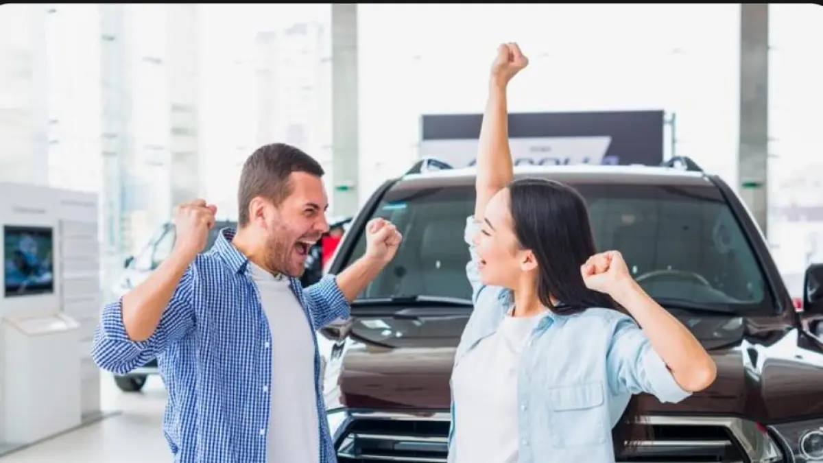 Promo Toyota terbaru hadir dengan DP Toyota Rush dan Veloz Hybrid mulai Rp3 jutaan, stok ready tanpa inden. 
( freepik.com )