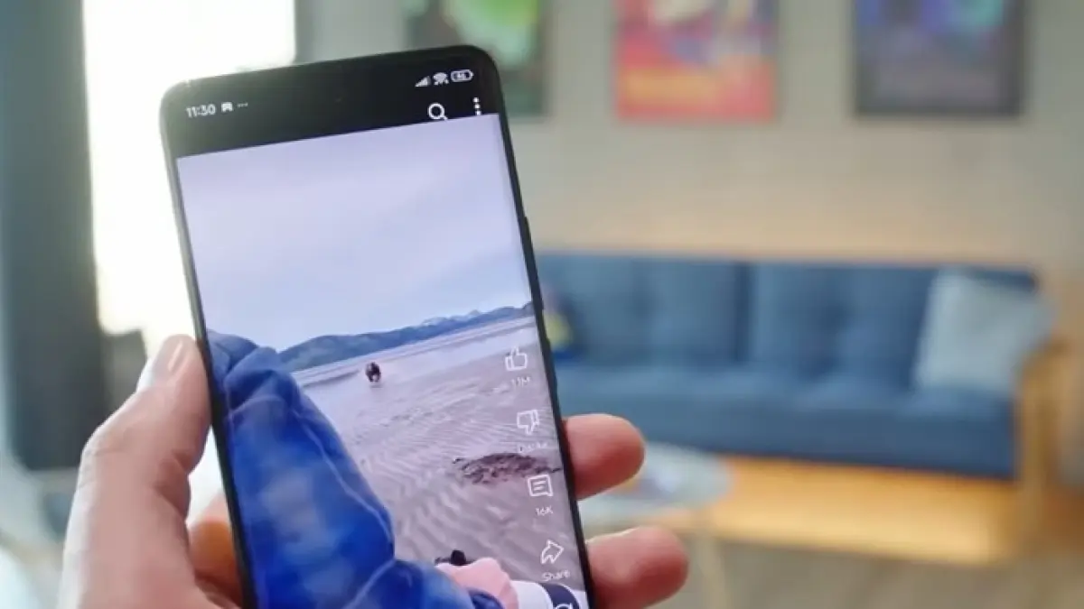 7 rekomendasi HP AMOLED 2 jutaan 2026 dengan layar tajam, performa stabil, dan desain premium. (SC YOUTUBE)