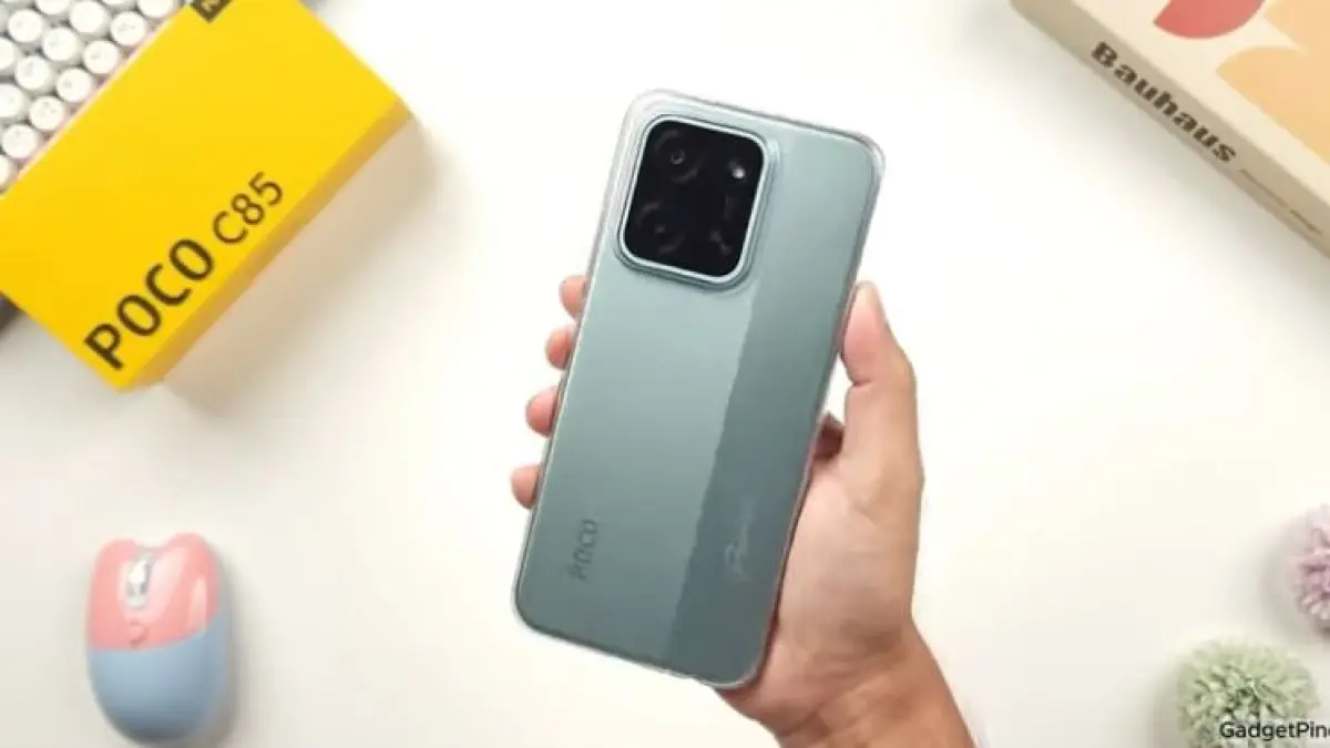 Cek 5 HP RAM 8 GB murah 2026 harga 1 jutaan! Ada layar AMOLED, baterai 6000 mAh, dan spek anti lemot. Klik untuk rekomendasi terbaik hari ini! (Screenshot Youtube)