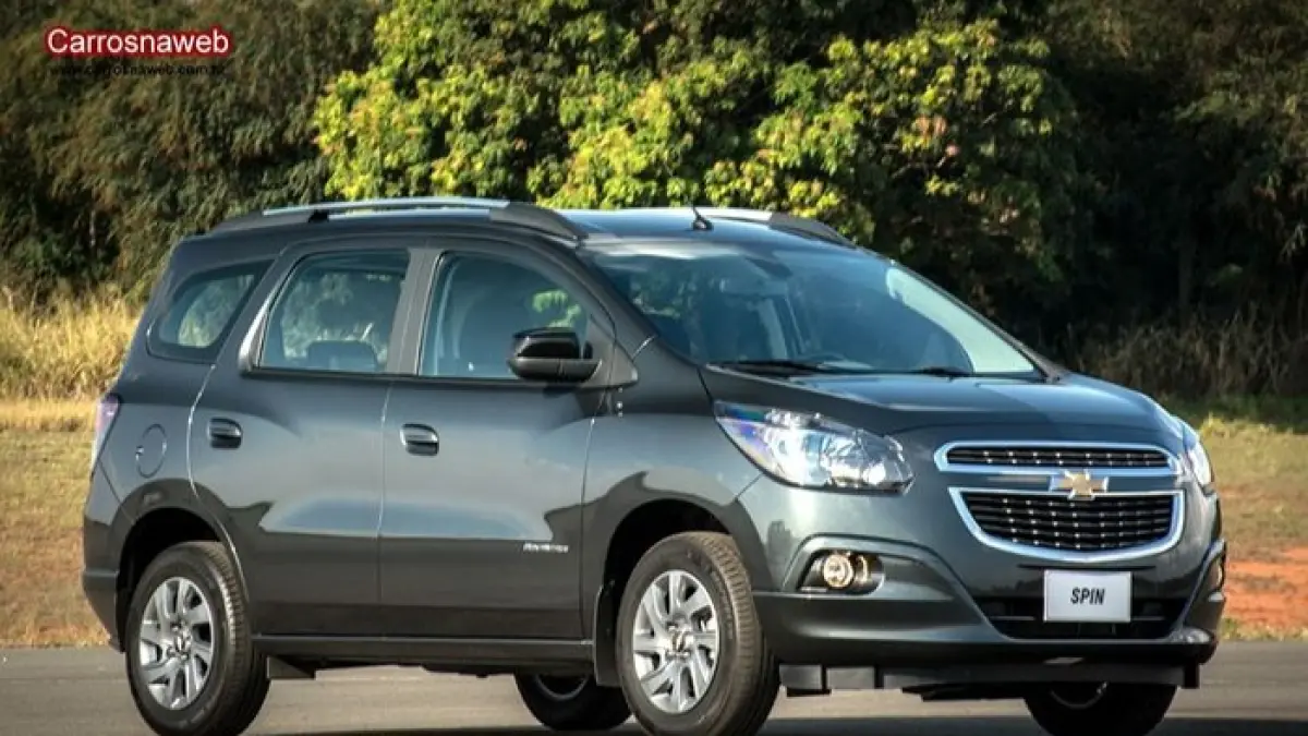 Harga Chevrolet Spin Diesel 2013 bekas bikin penasaran, MPV keluarga murah dengan mesin irit dan kabin lega. (Pinterest)