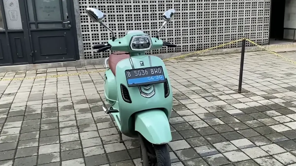 Smooth Zuzu 72 volt diuji touring Bekasi-Bogor, ternyata masih nyaman dan baterainya irit. Simak review lengkapnya di sini.
(screenshot youtube)