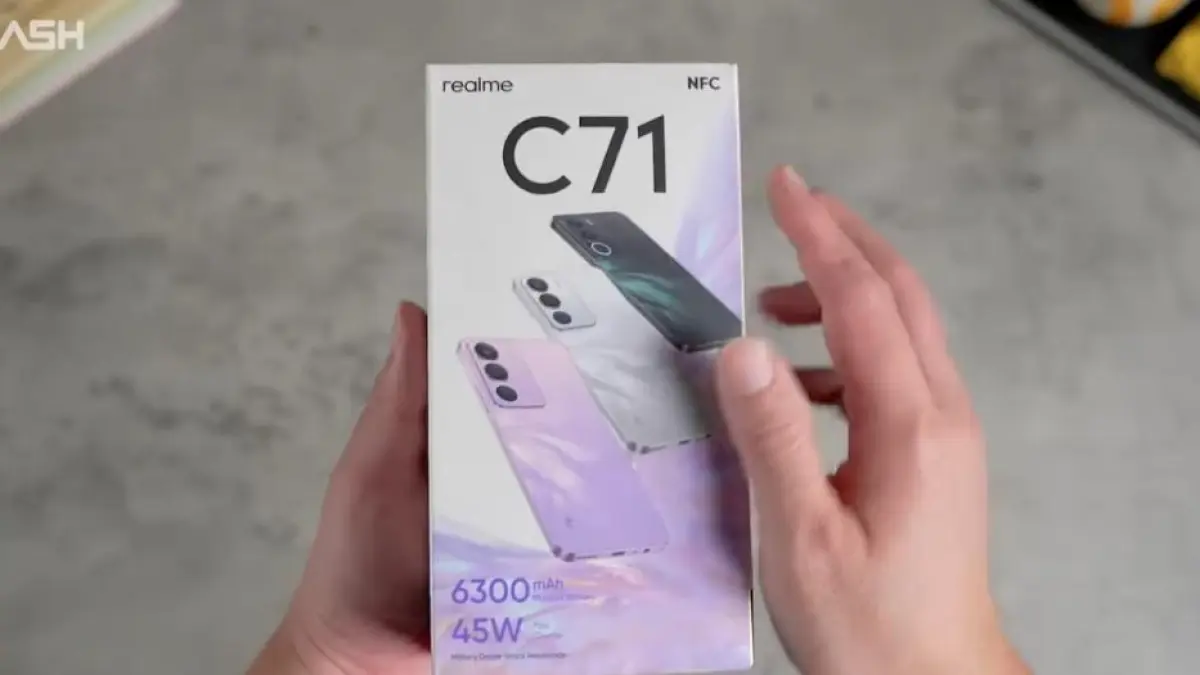Realme C71 hadir dengan baterai 6300 mAh, fast charging 45 watt, dan body military grade mulai Rp1 jutaan.(screenshot youtube)