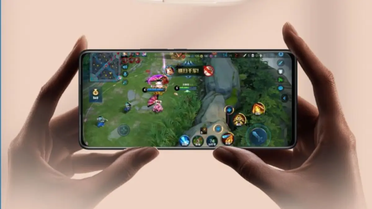 Kamera iQOO 15R memakai sensor Sony LYT 700V 50 MP dan kamera depan 32 MP yang cocok buat gaming dan content creator.(Pinterest)