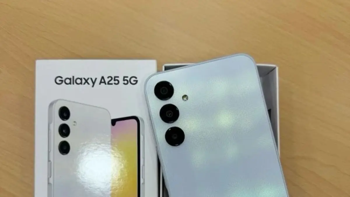 Samsung Galaxy A25 5G hadir dengan layar AMOLED 120Hz, kamera OIS, dan update 5 tahun, tapi harga Rp4 jutaan jadi sorotan. (Pinterest. com)