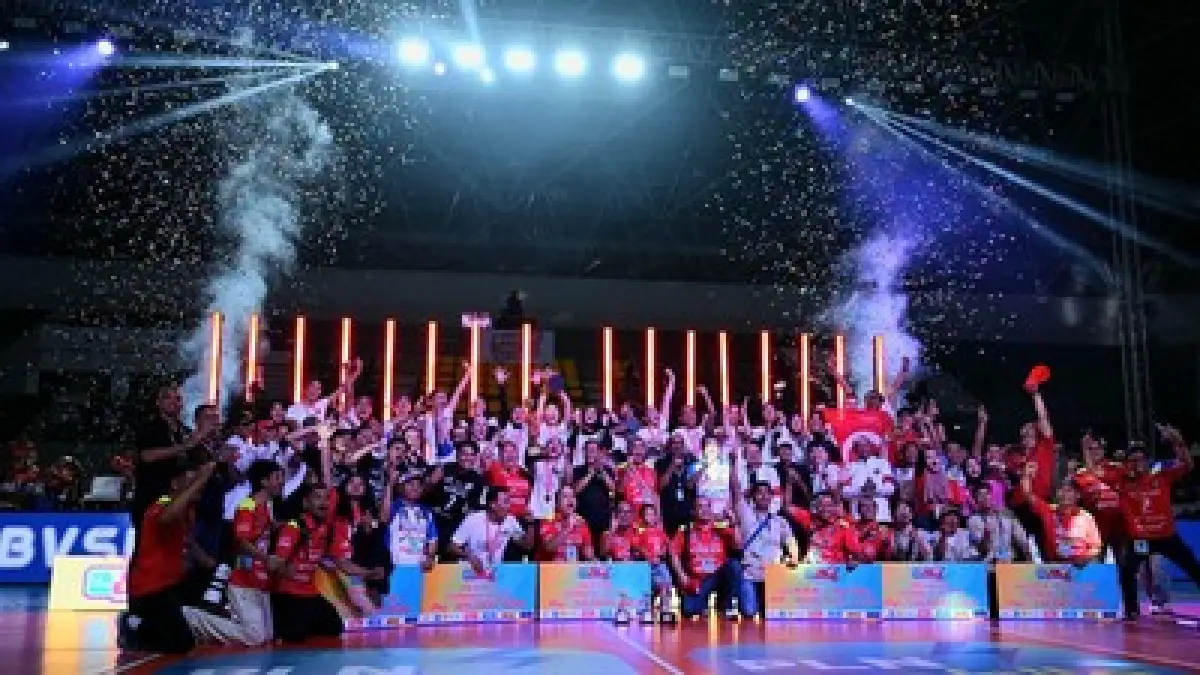 Bulent Karslioglu resmi tinggalkan Jakarta Pertamina Enduro usai juara Proliga 2026. Pelatih asal Turki ini catat rekor back-to-back juara dan pelatih terbaik.(CNN Indonesia)