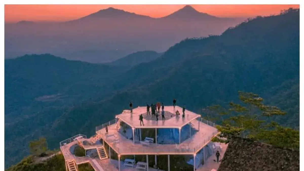Wisata Jogja terbaru dan terfavorit 2026 menghadirkan destinasi viral seperti HeHa Ocean View, Gesing Wonderland, hingga Obelix Sea View (Pinterest).