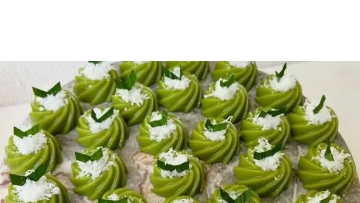Kangen kue lumpang? Intip resep kue lumpang pandan yang lembut & kenyal di sini! Cuma modal tepung beras bisa jadi 30 picis, cocok untuk ide jualan rumahan.(Pinterest)