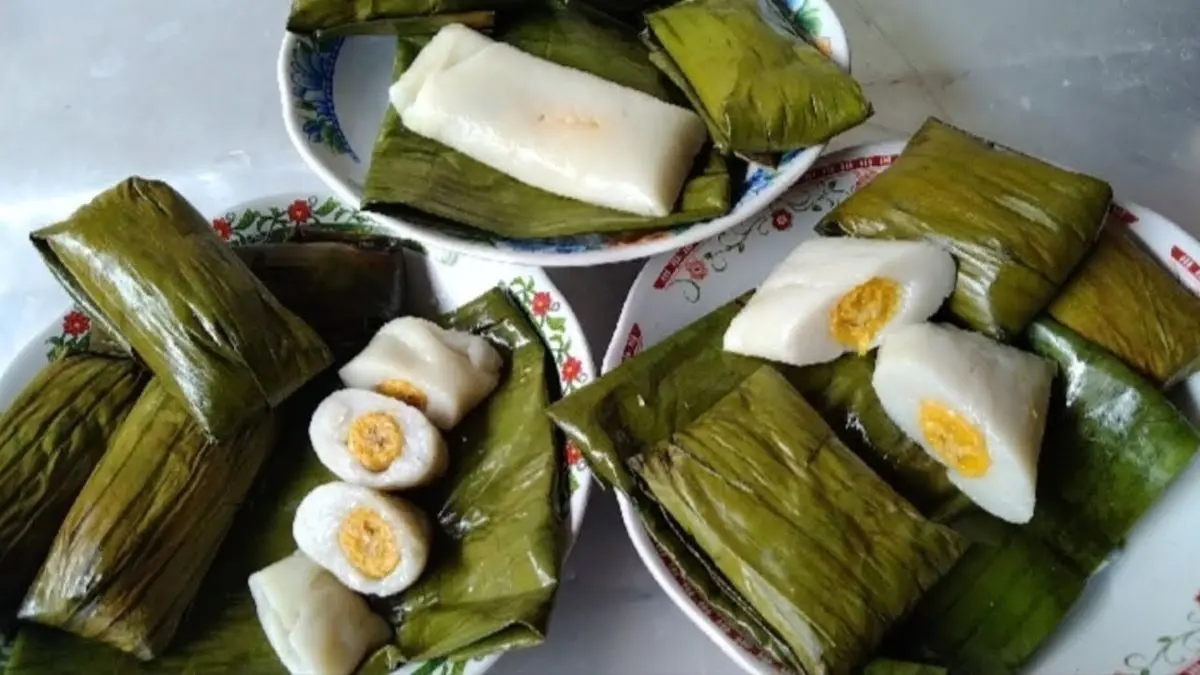 Mau jualan jajanan pasar? Coba resep kue tradisional Nagasari loyang yang lembut & praktis ini. Rahasia anti gagal untuk ide usaha rumahan yang menguntungkan!(Pinterest)
