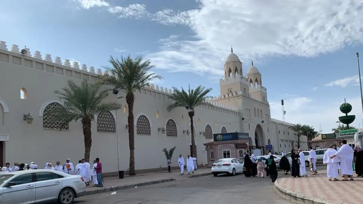 Masjid Quba Madinah: Sejarah Masjid Pertama Islam, Keutamaan Salat Setara Umrah yang Jarang Diketahui (Pinterest)