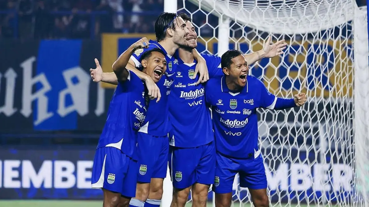 Bursa transfer Persib Bandung 2026/2027 memanas, Renato Sanches hingga Livakovic dirumorkan merapat.
