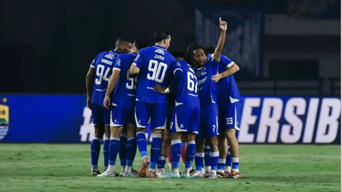 Bursa transfer Persib Bandung 2026/2027 memanas, Yance Sayuri hingga Alex Martins masuk radar Maung Bandung.