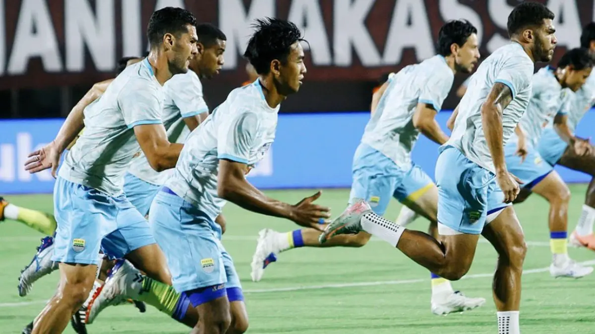 Daftar pemain Persib Bandung yang dirumorkan hengkang musim 2026-2027, ada Federico Barba hingga Luciano Guaycochea.