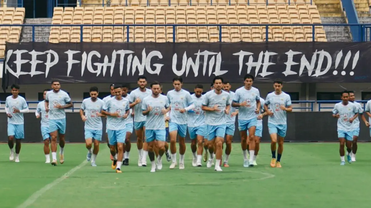 Persib Bandung siapkan skuad mewah 2026-2027, dari Aiman Hussein hingga Ronald Koeman Junior masuk radar Maung Bandung.(Screenshot Instagram)