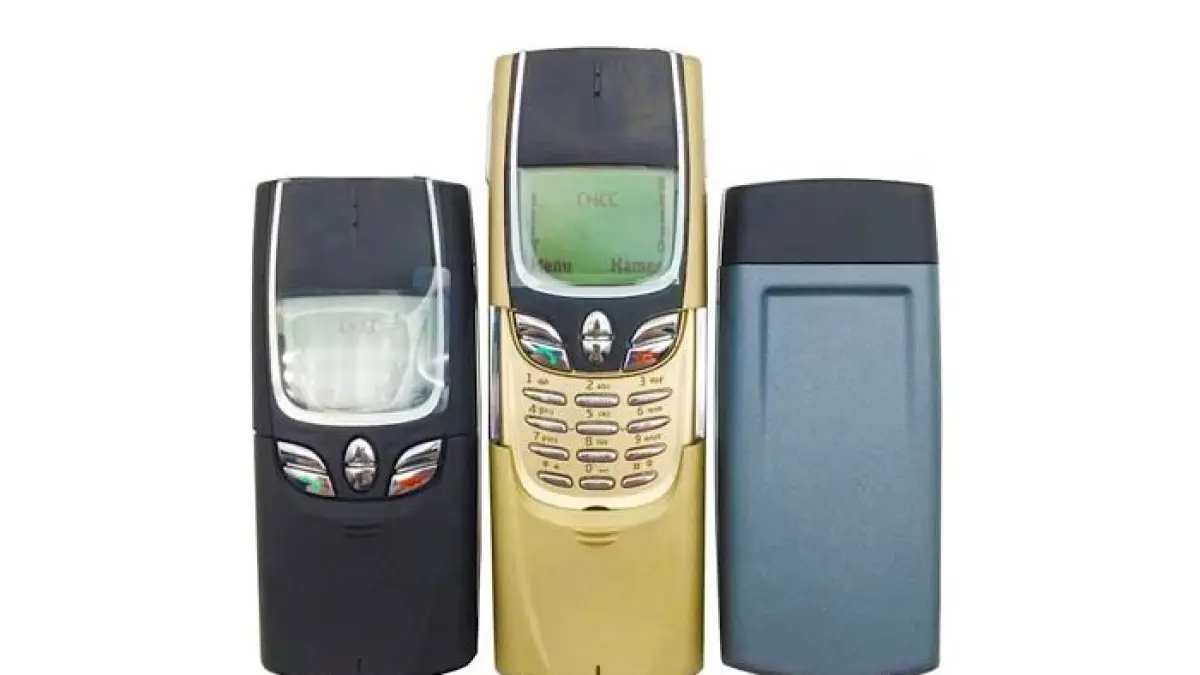 Nokia N8 kembali viral di 2025 karena kamera jadulnya bisa membekukan objek cepat tanpa blur dan hasil fotonya disebut setara DSLR.(pinterest)