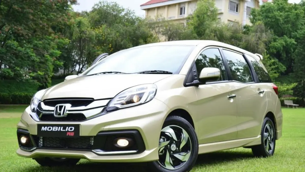 Cari mobil bekas Jakarta dengan harga murah? OLX Mobi Cempaka Mas berikan diskon gila-gilaan, DP mulai Rp 1 juta, lulus inspeksi 188 titik, & garansi 1 tahun!