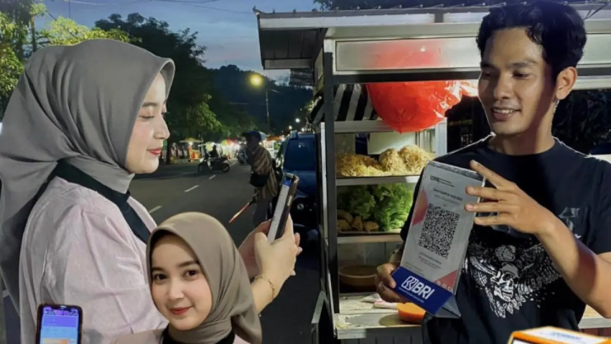 Pemanfaatan fitur QRIS pada aplikasi BRImo, PT Bank Rakyat Indonesia (Persero) Tbk mampu hadirkan solusi transaksi lebih cepat, aman, dan praktis.
