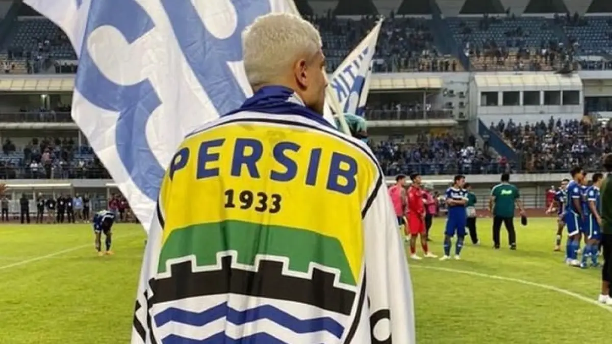 Persib Bandung 2026/2027 heboh! William Baros isyaratkan hengkang, Ramselaar masuk radar, Persija ikut panaskan bursa transfer.(Gemini AI)
