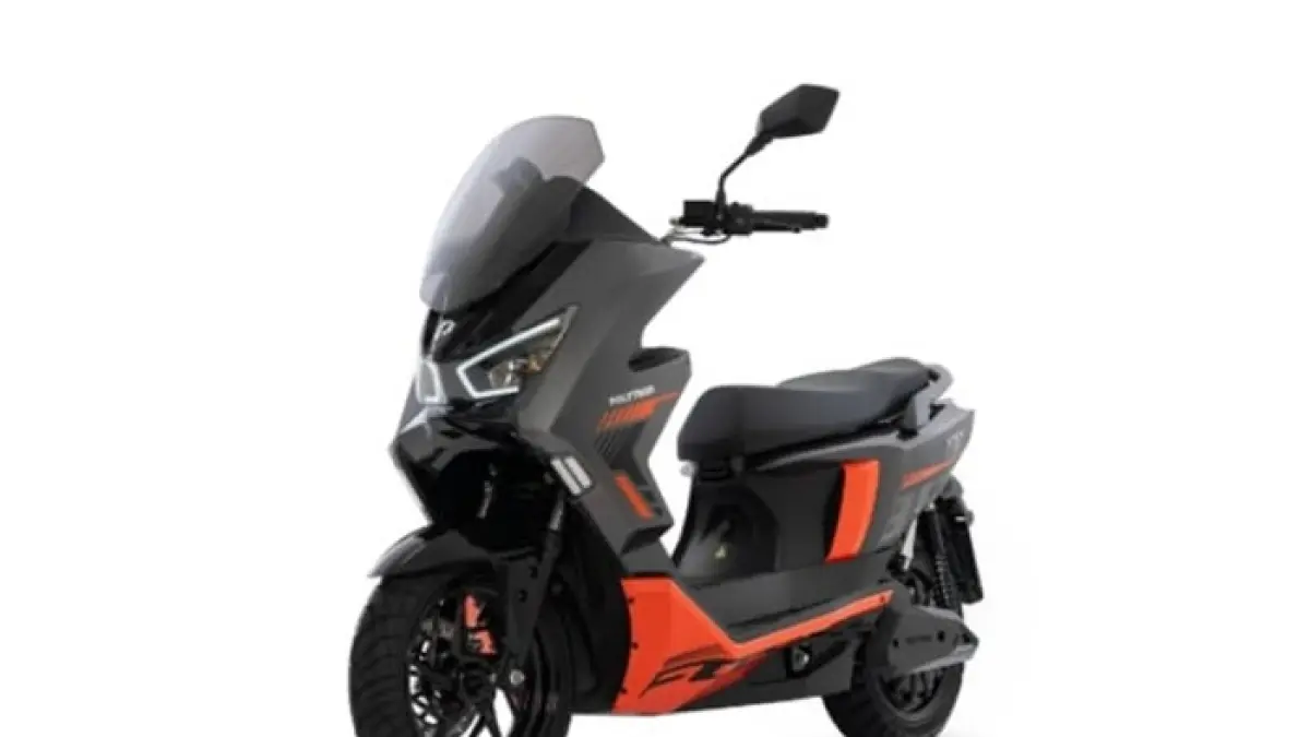 Biaya cas Polytron Fox 350 dari 3% ke 100% ternyata hanya Rp6.500. Simak konsumsi listrik, durasi charging, dan jarak tempuhnya.(Gemini AI)