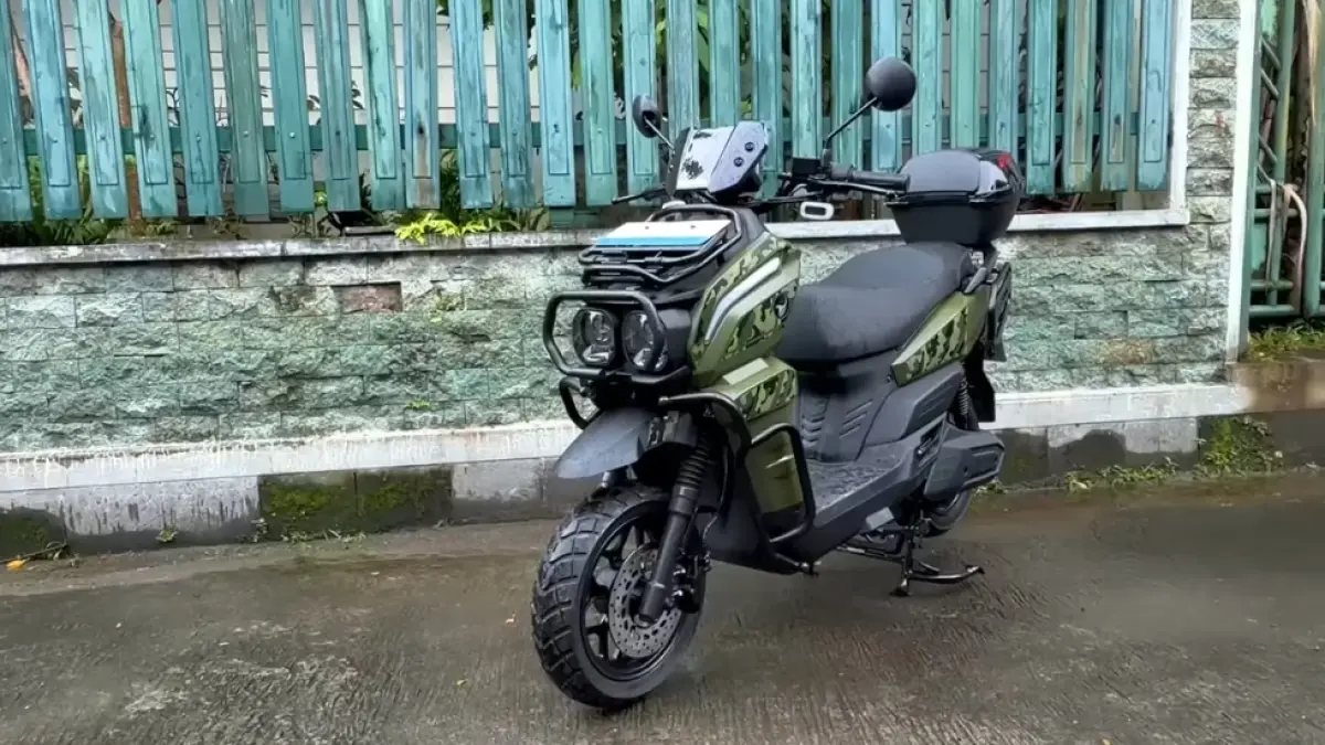 Indomobil E-Motor Tirano viral di Klaten, motor listrik dual purpose bisa angkut 50 kg dengan fitur modern dan desain tangguh.
(screenshot youtube)