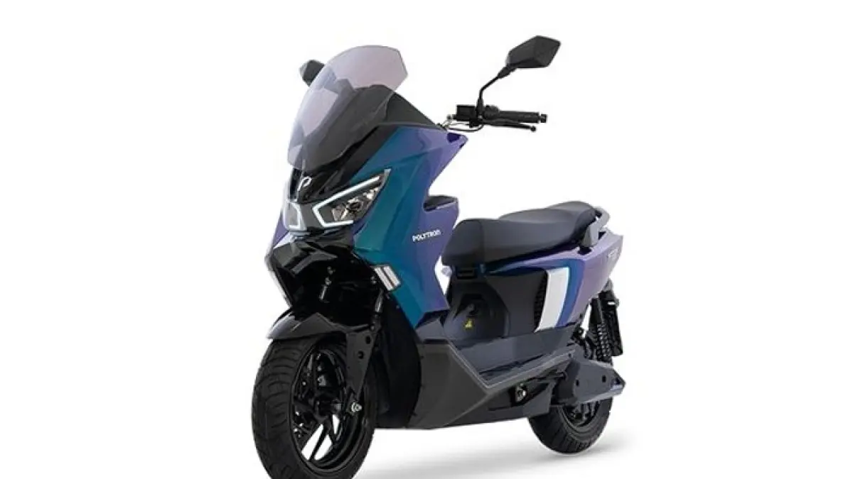 Tes jarak tempuh Polytron Fox 350 tembus 100,5 km dengan pengendara 100 kg. Simak hasil lengkap dan konsumsi baterainya.(Gemini AI)