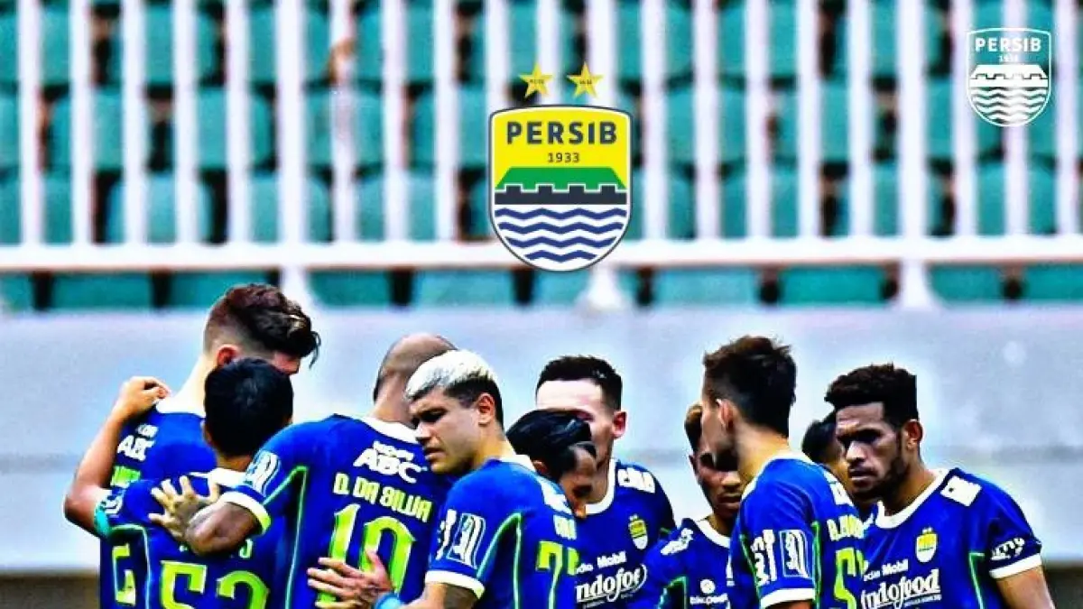 Squad Persib terbaru 2026 mengalami perombakan besar dengan pemain baru, strategi taktis, dan target juara Liga 1 musim ini.