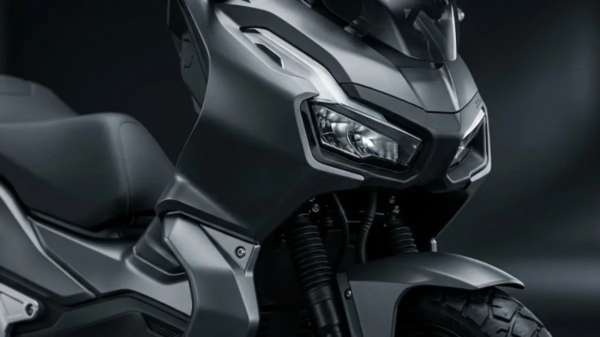 Update harga motor listrik Indomobil 2026, Tirano resmi dijual Rp25,9 juta dengan desain adventure dan fitur modern. (Ilustrasi Gemini AI)