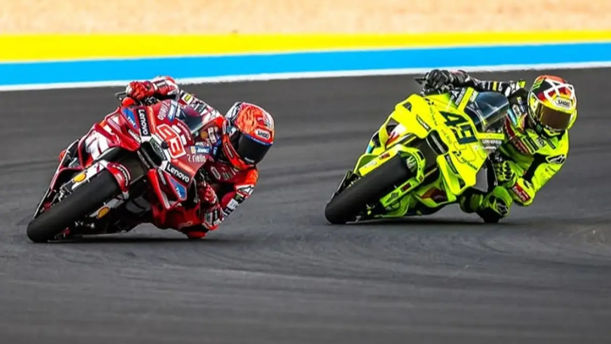 Jadwal Moto3 Hungaria 2026 hari ini: Veda Ega start posisi 9. Simak starting grid dan klasemen Moto3 terbaru. (Pinterest) 