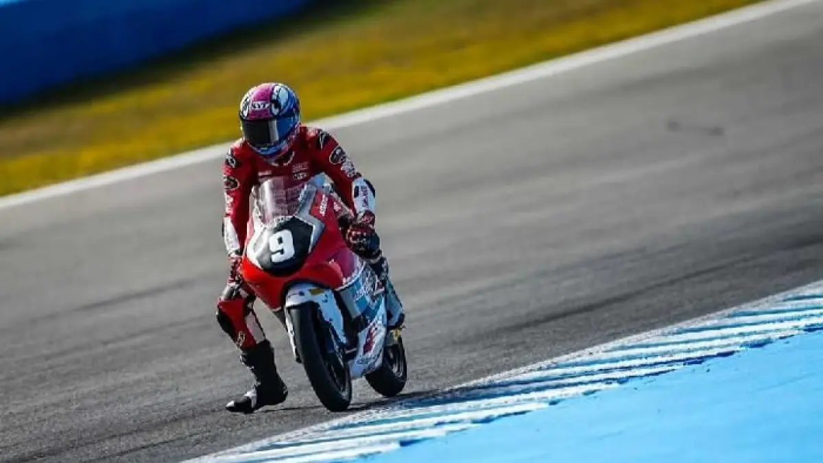 Veda Ega Pratama mengungkap motivasi, target Moto3 2026, serta mimpinya menuju MotoGP bersama dukungan masyarakat Indonesia.(Pinterest)