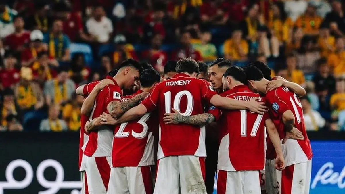 Timnas Indonesia ke Piala Dunia 2026 kembali jadi perbincangan setelah muncul rumor Iran berpotensi gagal tampil.(Gemini AI)