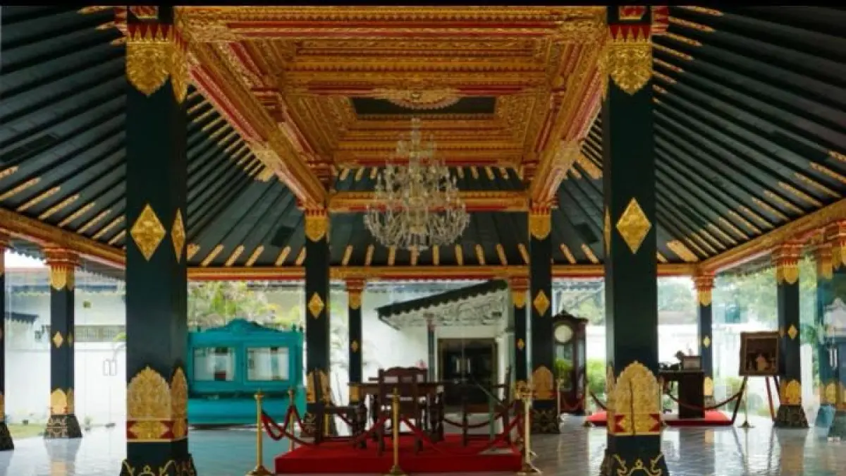 Tanda zaman menurut Jayabaya kembali viral. Simak makna, tafsir, dan kaitannya dengan perubahan sosial di era modern.