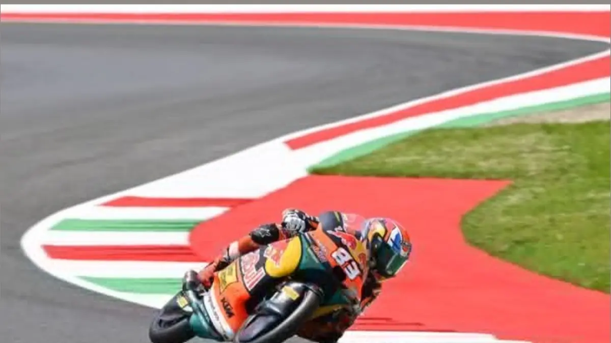 Feda Ega Pratama siap guncang Moto3 2026! Honda siapkan upgrade mesin besar-besaran jelang GP Ceko. Simak sepak terjang pembalap Indonesia ini di sini!
